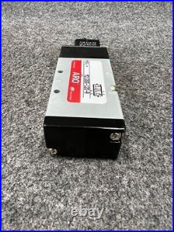 INGERSOLL-RAND ARO M213SS-120-A 4-Way 2 Position Solenoid Valve 3/8 NPT/120V