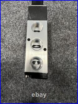 INGERSOLL-RAND ARO M213SS-120-A 4-Way 2 Position Solenoid Valve 3/8 NPT/120V