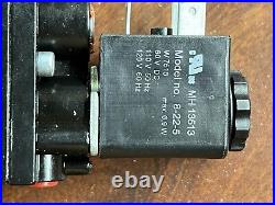 Ingersoll Rand 2F985 Air Control Solenoid Valve 4-Way/2-Pos, 120VAC, 1/4NPT