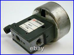 Ingersoll-Rand Pneumatic Pushbutton Valve, 460-3